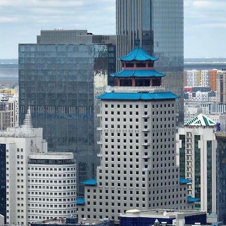 Beijing Palace Soluxe Hotel Astana Buitenkant foto The building in 2011