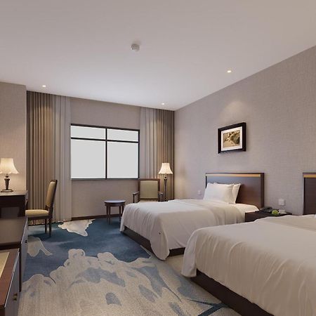 Beijing Palace Soluxe Hotel Astana Buitenkant foto
