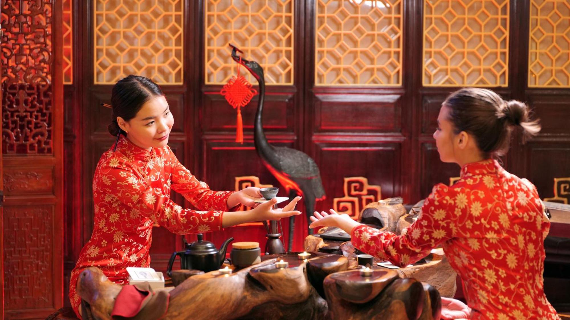 Beijing Palace Soluxe Hotel Astana Buitenkant foto Tea ceremony